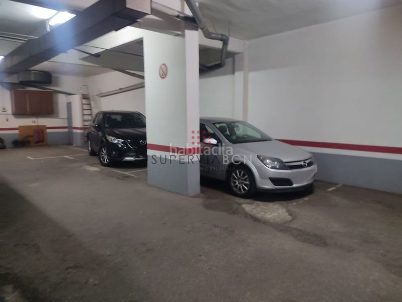 Foto 2f48d92f-888a-4727-83ec-36e9bac0cda0. Aparcament cotxe a Roses-Castellbell Sant Feliu de Llobregat