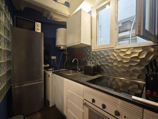 Loft in Gòtic. Vive el encanto del barrio gótico en este funcional loft
