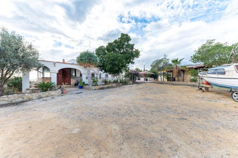 Foto f1321517-64a7-4758-8a3f-8dc941b8a55d. Chalet en calle del romani 1 vista al mar excepcional, a un precio sin rival. en Campello (el)