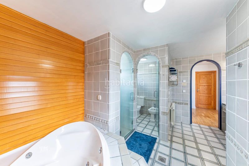 Foto 2aab9c3f-adc3-4110-920b-86a3dcda620a. Chalet exquisita vivienda con detalles de ensueño !!! en Alicante