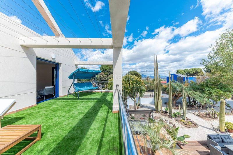 Foto ac601028-6b60-4571-96cb-0baae6fb0eeb. Chalet exquisita vivienda con detalles de ensueño !!! en Alicante