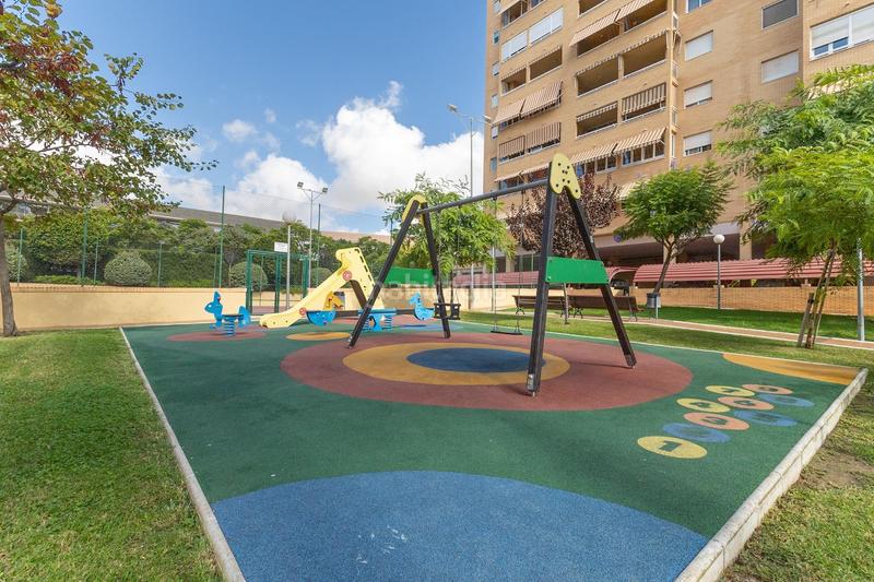 Foto 1b984817-fdf6-4fa9-8f65-7e844947b17a. Appartement avec parking piscine dans Babel Alicante