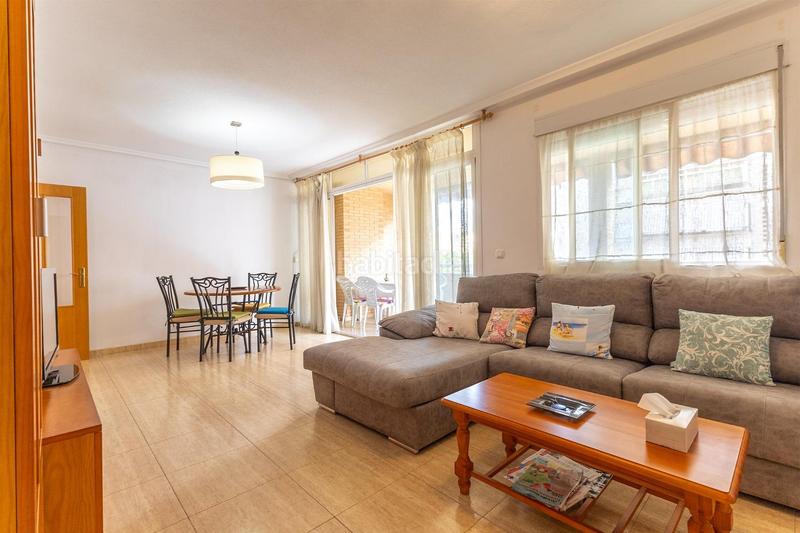 Foto 5ba6cb18-2aa3-42bc-973f-d80181a88f87. Appartement avec parking piscine dans Babel Alicante