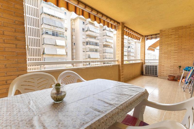 Foto 8f1ec7bb-f072-4fe6-ac8c-e2faab832e09. Appartement avec parking piscine dans Babel Alicante