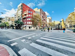 Piso en Avenida Benito Pérez Galdós 54