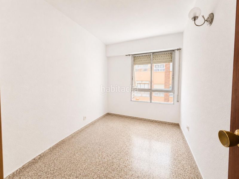 Foto e9503f85-b2ad-4ba2-a8b2-0f05d11392b5. Pis a Babel Alicante
