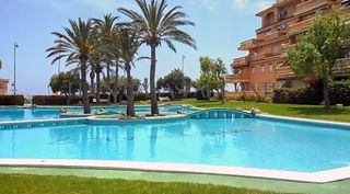 Pis  Calle els carreters. Amplio piso en campello playa