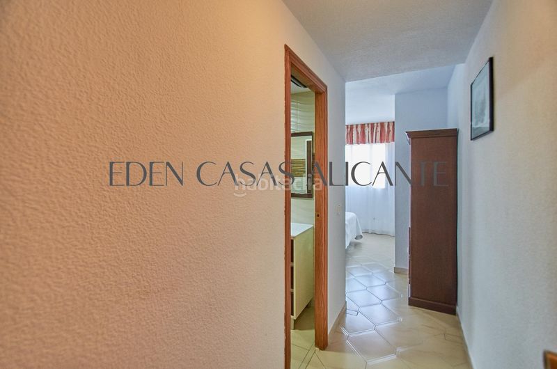 Foto a4bd9822-d472-403b-a46f-34d81067f2fe. Pis amb calefacció aparcament piscina a Campello Playa Campello (el)