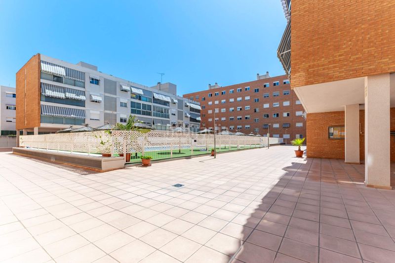 Foto 0fa6242c-12a2-42c5-817f-35e53cd843ee. Pis a calle els poblets 10 a Garbinet - Parque de las Avenidas Alicante