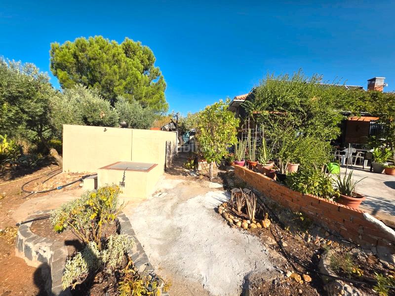 Foto bfe6e614-ec1c-4e8e-8f6b-68f52e7911a5. Chalet avec chauffage parking piscine dans Mejorada del Campo