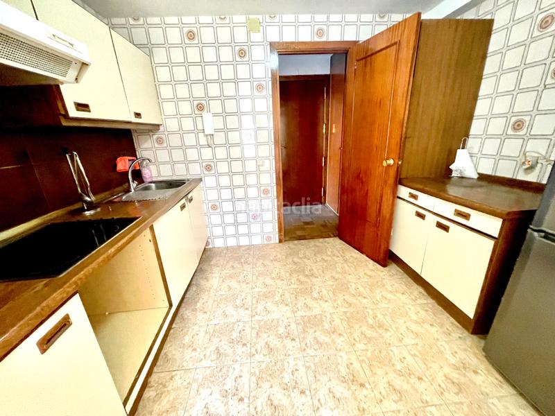 Foto bbe7c1eb-c5d7-4354-bd12-f272f49d9337. Etagenwohnung mit heizung pool in Sur - PAU 4 Móstoles