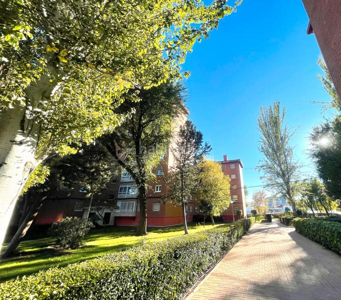 Foto f62e9e0d-8b14-49aa-9b08-dc4bc53e3e4e. Etagenwohnung mit heizung pool in Sur - PAU 4 Móstoles