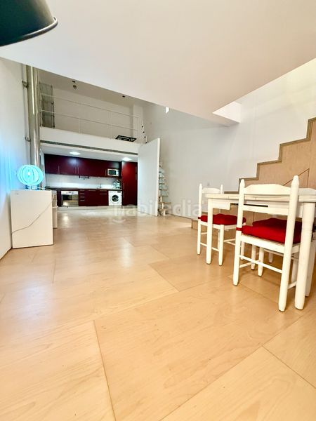 Foto 93193791-0c81-4299-b0e0-b1a06316487d. Dúplex en calle de talavera 6 en Hispanoamérica-Bernabéu Madrid