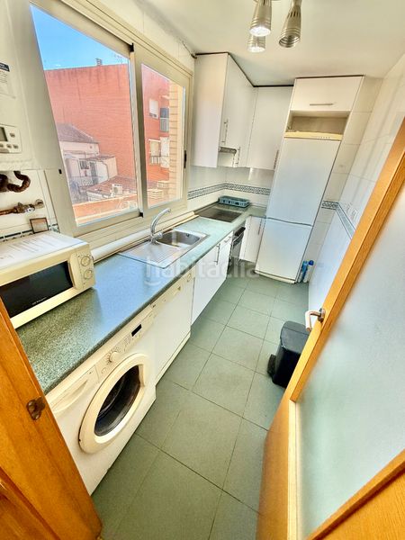 Foto fd1e0de2-ff3d-45cd-9c37-c16f2fdd52ab. Piso en calle mendívil 33a en Numancia Madrid