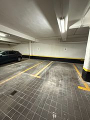 Autoparkplatz in Calle de bravo murillo 190