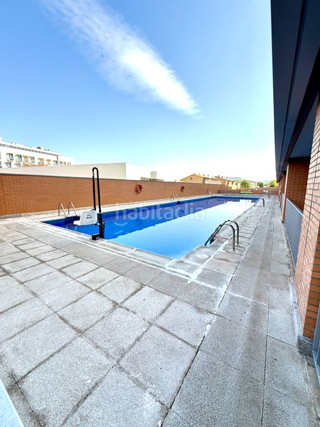 Foto 453c91c6-616e-457f-bedb-95c4f0713526. Lloguer àtic amb calefacció aparcament piscina a Guadalajara