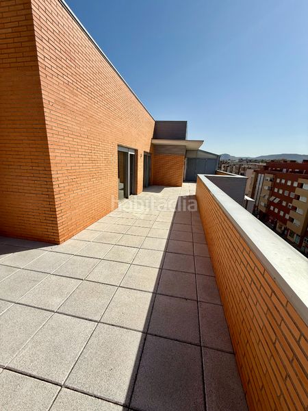 Foto f9527f8e-9b34-44d3-a7c1-972a564d465f. Lloguer àtic amb calefacció aparcament piscina a Guadalajara