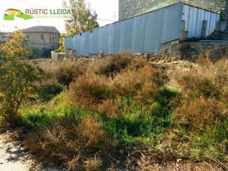Terreny residencial a Tàrrega. Parcela de unos 127 m2 en altet.
