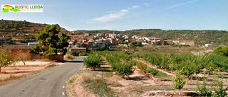 Casa en Torms (Els). Casa con huerto y garaje a 20 min de lleida  302 m2, terraza y n