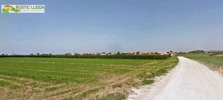Local Comercial a Castellserà. Almacen de unos 300 m2 a 10 km de agramunt.