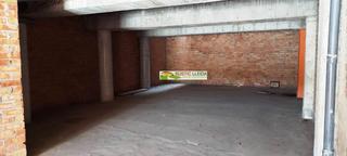 Local Comercial a Tàrrega. Local de unos 122 m2 en tàrrega.