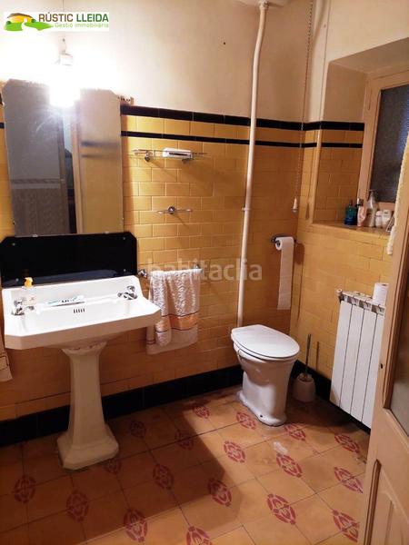 Foto 528ba545-bcb9-4406-a7e5-e2f66d0b2724. Casa amplia casa con terraza . en Arbeca