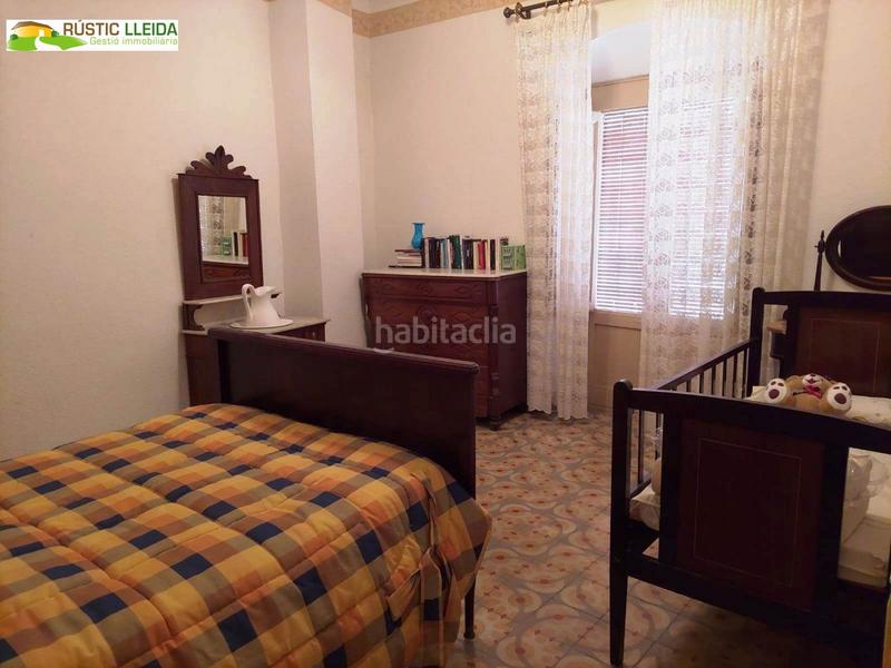 Foto 9234b601-e228-4789-b7fe-f33fd0745fc9. Casa amplia casa con terraza . en Arbeca