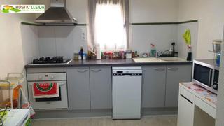 Mas à Belianes. Casa de unos 226 m2 con garaje y jardín en belianes.