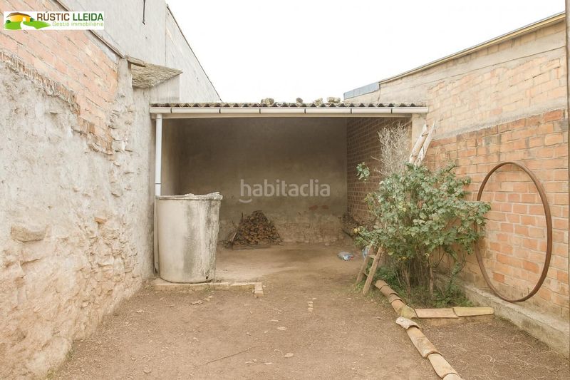 Foto ddf178d2-ad13-45a6-a609-ccbdd371aadb. Local comercial a Sant Martí de Riucorb