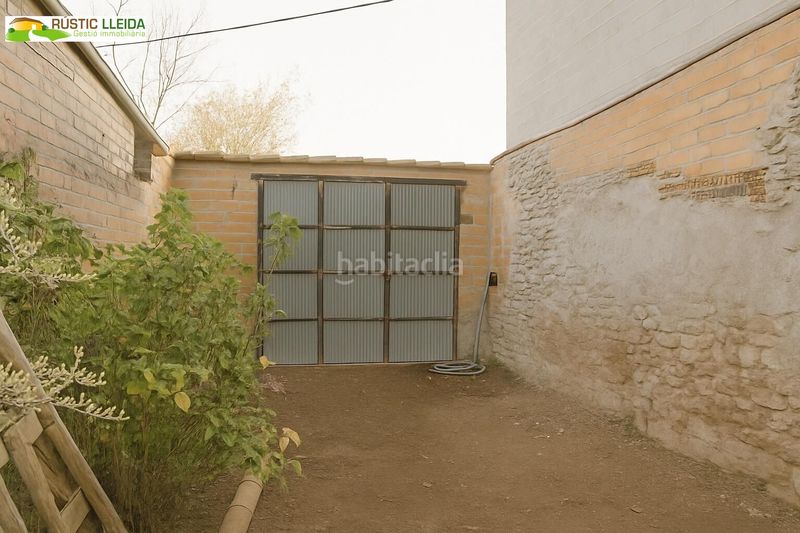 Foto fc39bfce-5ebf-4a14-b032-b540f7b45230. Local comercial a Sant Martí de Riucorb