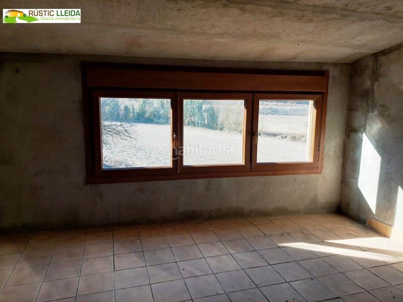 Foto 8426e44c-91eb-4a4d-89a6-606a4390c970. Maison avec parking dans Conesa