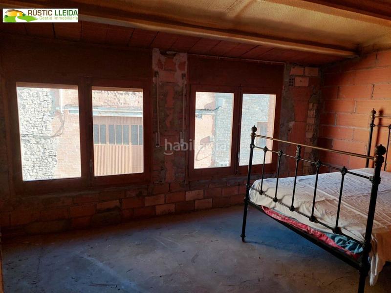 Foto bf0e522b-faab-4d15-b60d-d35d5e55526c. Maison avec parking dans Conesa