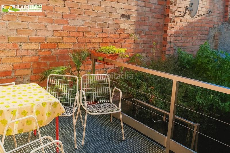 Foto 5d7464d5-b903-45cb-896f-0b4c4793a961. Casa a schiera con riscaldamento parcheggio in Bell-lloc d´Urgell