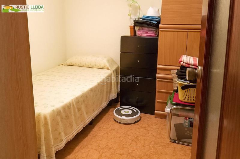 Foto f086dca6-255a-40bc-aa28-f7cd874c78bf. Casa a schiera con riscaldamento parcheggio in Bell-lloc d´Urgell