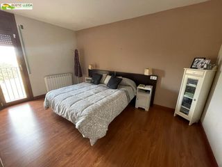 Casa adossada a Mollerussa. Tu primer hogar te espera en el poal! a solo 5 minutos de moller