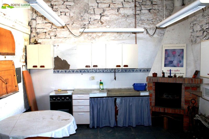 Foto 41c78dea-1b04-41fe-9ff5-18e20859ad22. Casa a schiera con parcheggio in Tàrrega