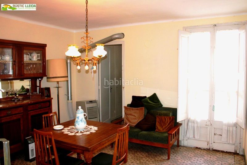 Foto 48e715a6-e793-496b-9e02-d90ecb7e91b1. Casa a schiera con parcheggio in Tàrrega