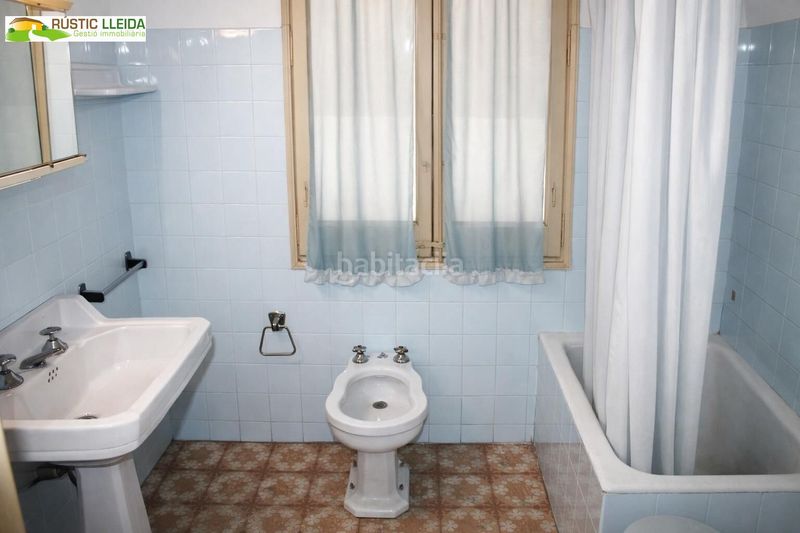 Foto ecd23513-5545-42af-a22d-a39828a48a6d. Casa a schiera con parcheggio in Tàrrega