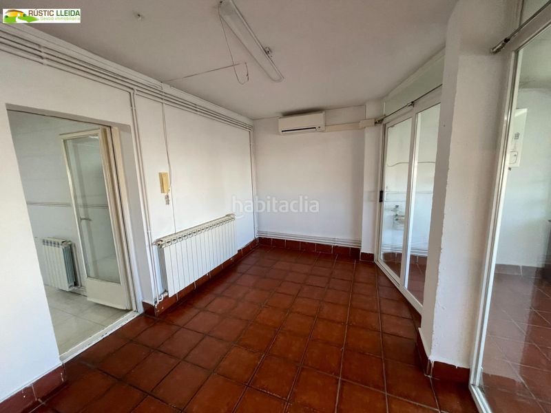 Foto 0543858a-ca7d-411b-9bc3-0cfa1890951f. Pis amb aparcament a Mollerussa