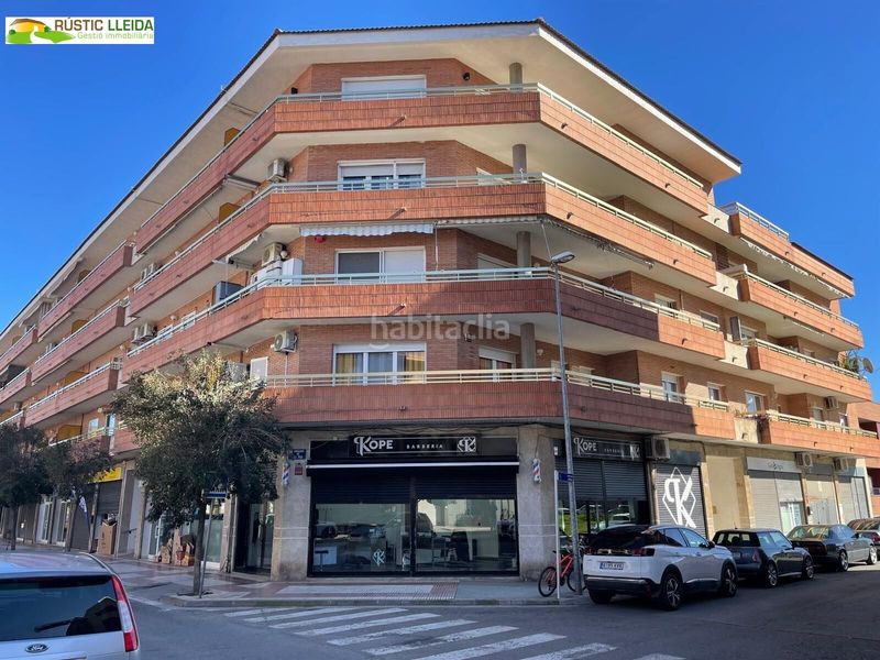 Foto 34d4c89b-4451-4707-b45e-5634f178689e. Pis amb aparcament a Mollerussa