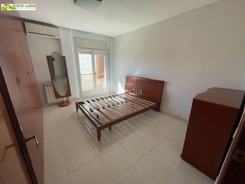 Foto 59ce6f87-caf5-4ab0-bfb7-f1d3a1270d10. Pis amb aparcament a Mollerussa