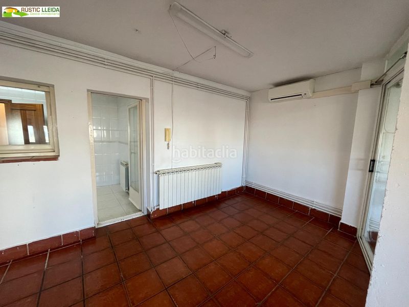 Foto 5c702ff7-ce21-4fe5-ac06-7d16774c422a. Pis amb aparcament a Mollerussa