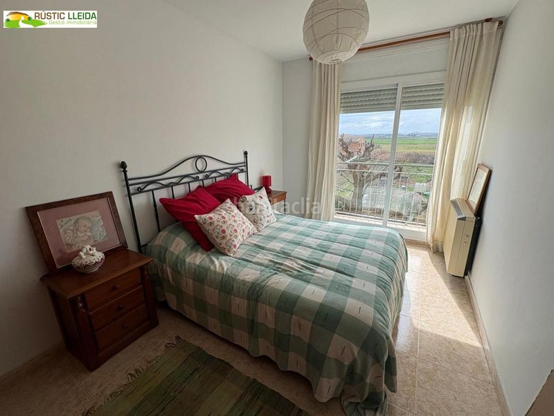 Foto 59dd2ee3-ec79-4335-adcd-d1f0d5049a0a. Casa adossada amb aparcament a Castellserà