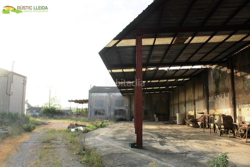Foto 221b9457-59bb-4dd7-b9e1-690ee540fc74. Nau industrial a Mollerussa
