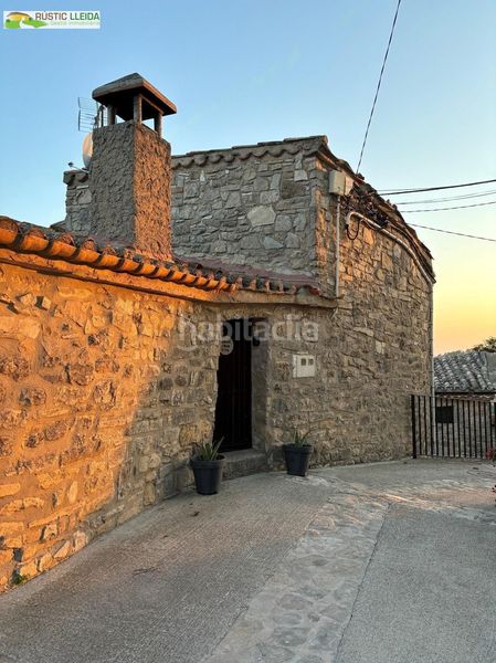 Foto 8b1d12d0-b043-4686-b081-e1b6786e6022. Casa amb calefacció a Forès