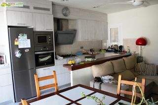 Reihenhaus in Tàrrega. Dos viviendas independientes con licencia turística en tàrrega u