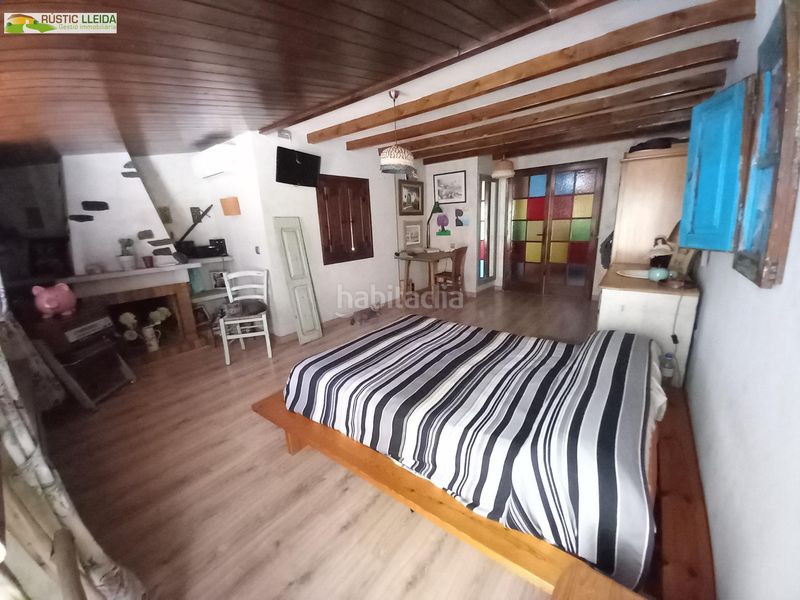 Foto 65ce2888-c6df-4bbb-b2bd-f089f594ffd2. Semi detached house with heating parking in Tàrrega