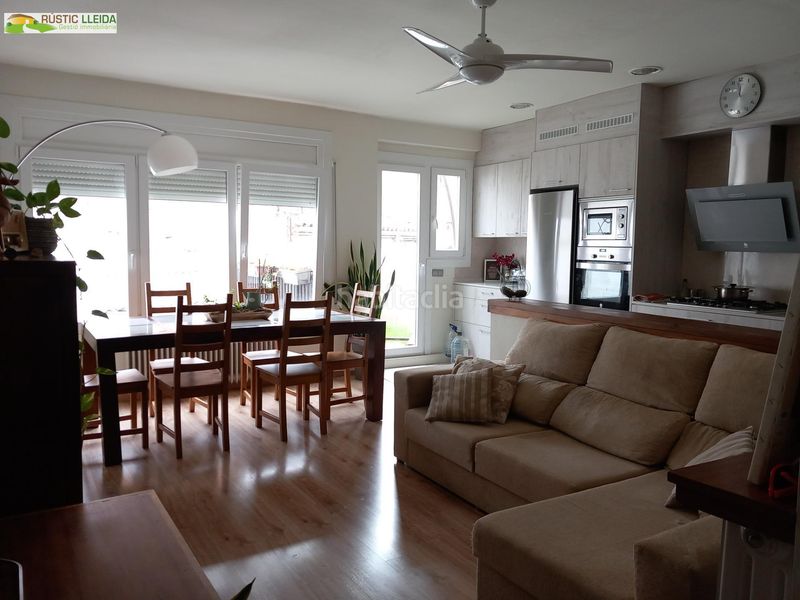 Foto fa75423e-1824-4252-8ac9-222b049fbd6c. Semi detached house with heating parking in Tàrrega