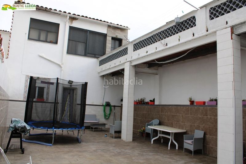 Foto 5afb03f2-0733-4d1f-9aad-575879c8ae68. Casa amb calefacció aparcament a Ivars d´Urgell