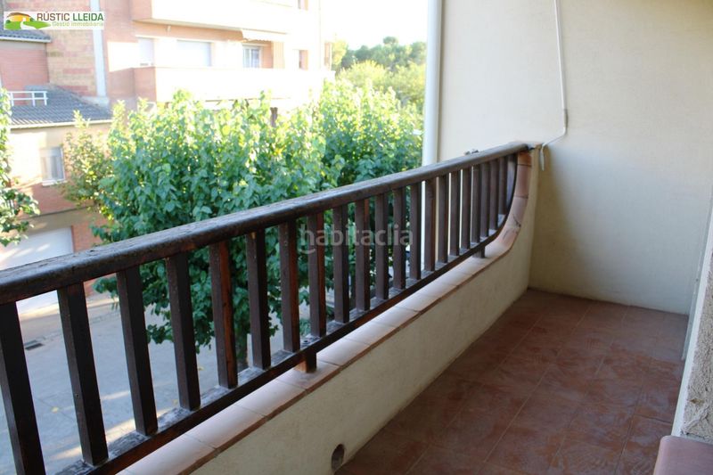 Foto 57fd4d9f-b7da-4568-a3fb-cafa2c8ab472. Casa adossada amb calefacció aparcament a Tàrrega